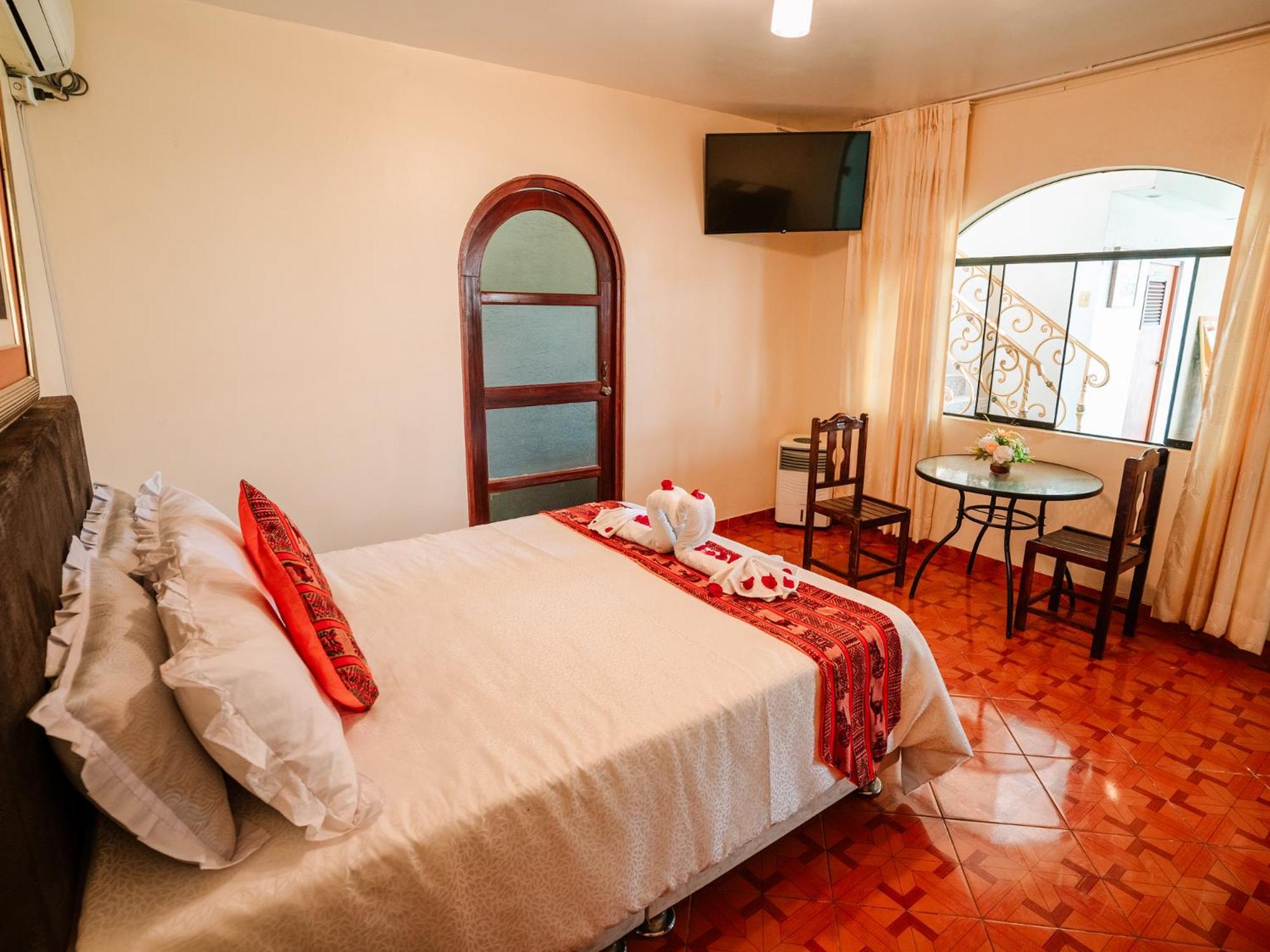 Hotel Vinas Del Sol Eterno Chincha Alta Extérieur photo